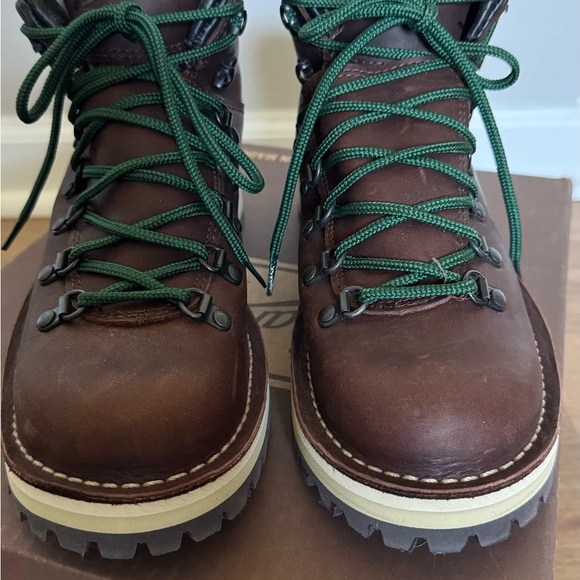 Danner Mountain Pass Hiking Boots women’s size 9 - Picture 2 of 7